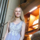 Elisaveta Suslova vor der Orgel in der St. Marien Kirche Uelzen, Foto: Barbara Kaiser